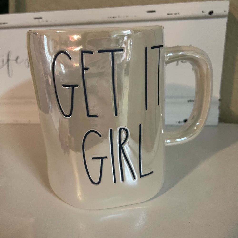 Iridescent Rae Dunn Mug.